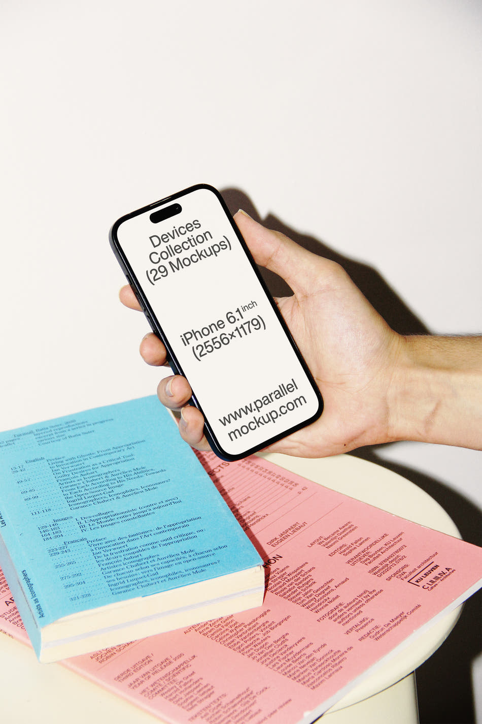 iPhone DE-A-08 - Main preview