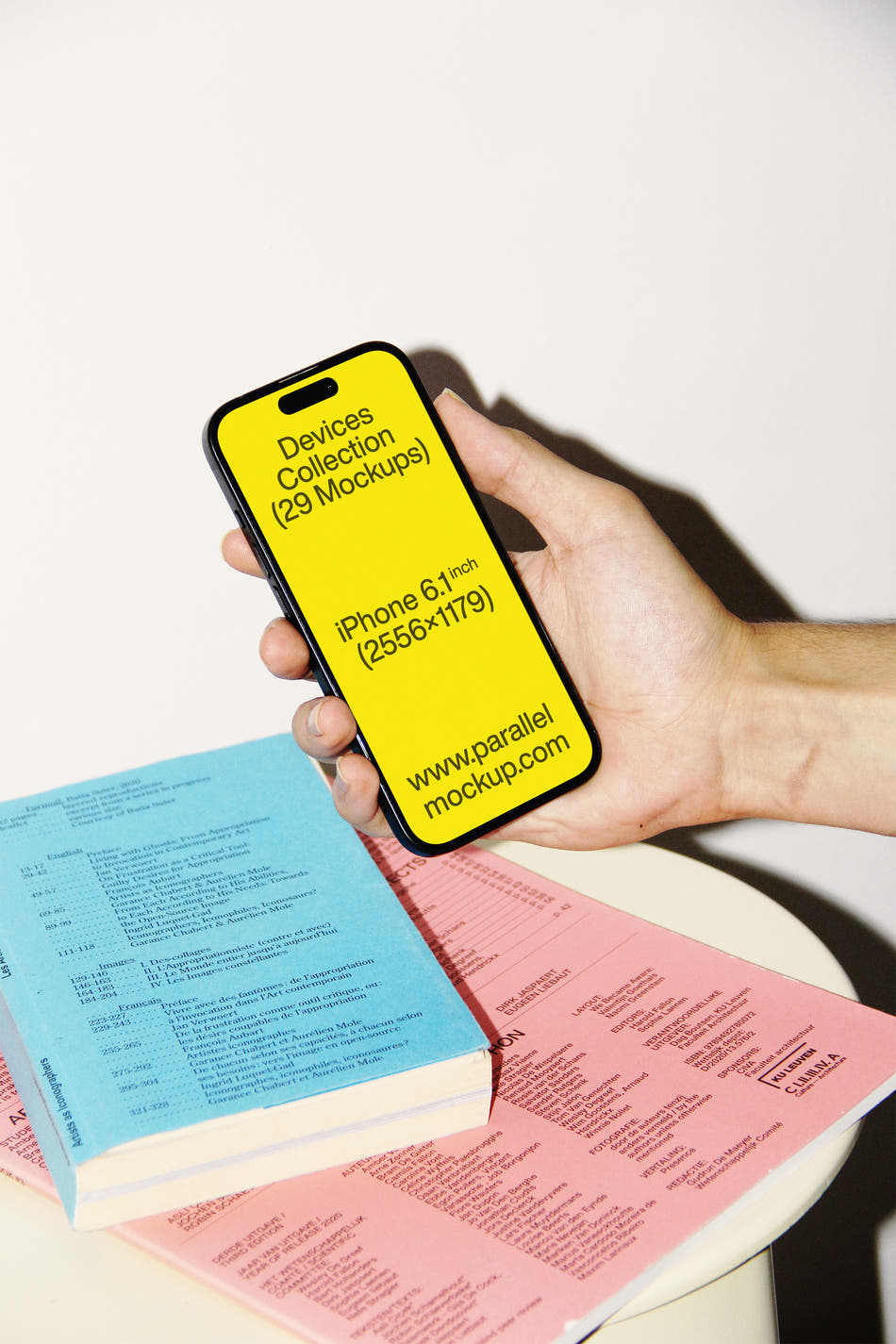 iPhone DE-A-08 - Secondary preview