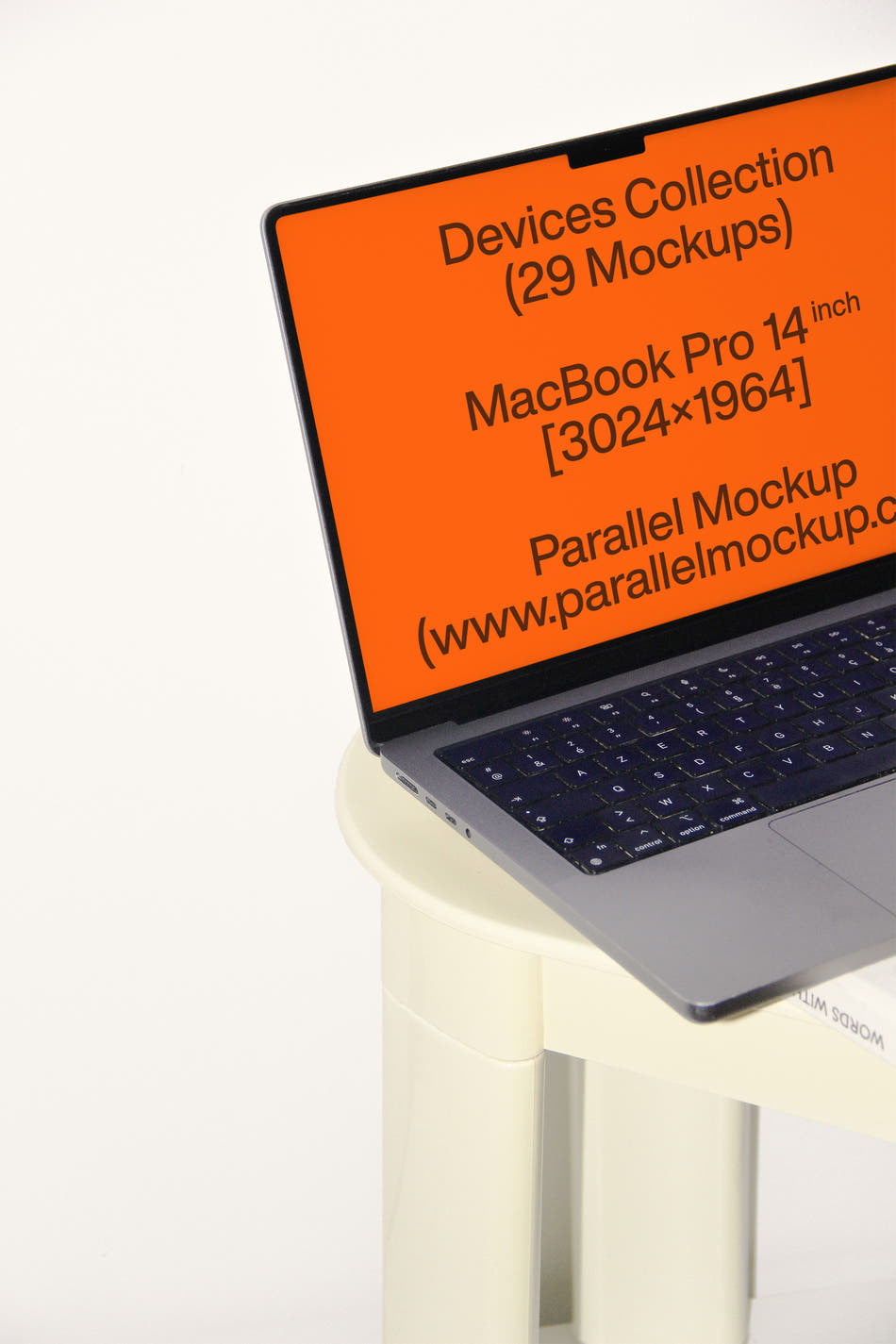 MacBook Pro DE-A-14 - Secondary preview