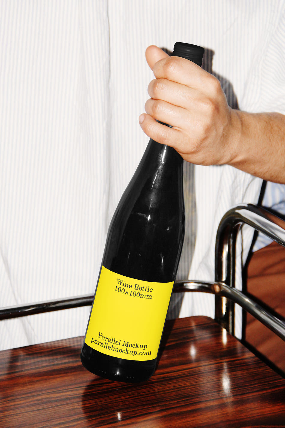 Wine Bottle Mockup FO-A-17 - Wine Bottle Mockup FO-A-17