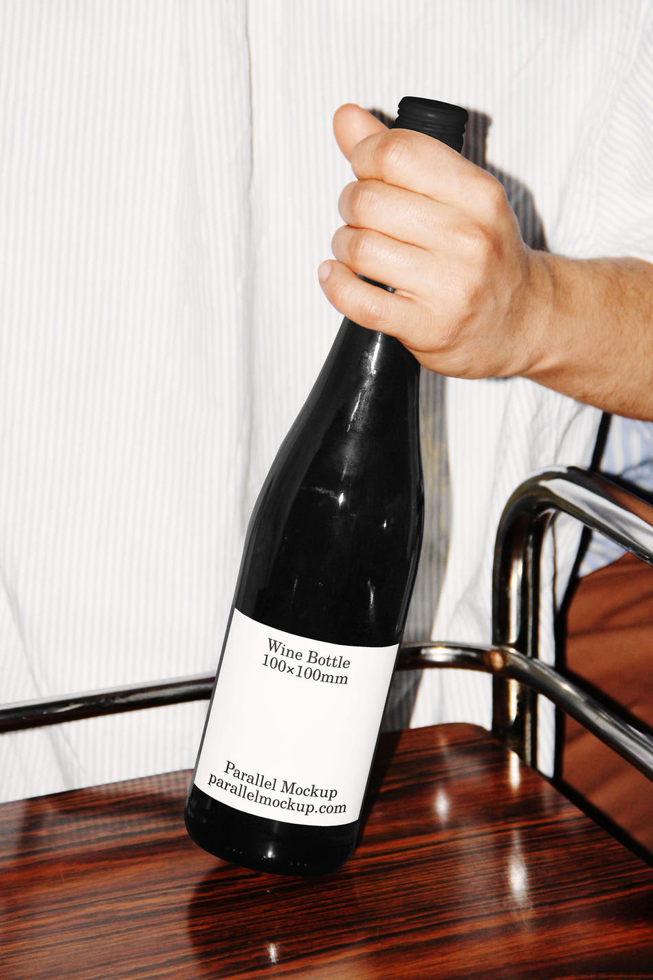Wine Bottle Mockup FO-A-17 - Wine Bottle Mockup FO-A-17